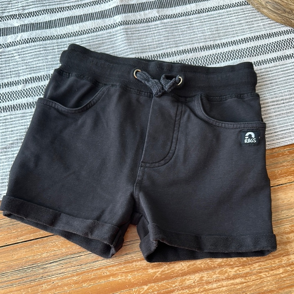 RAGS essential stretch shorts